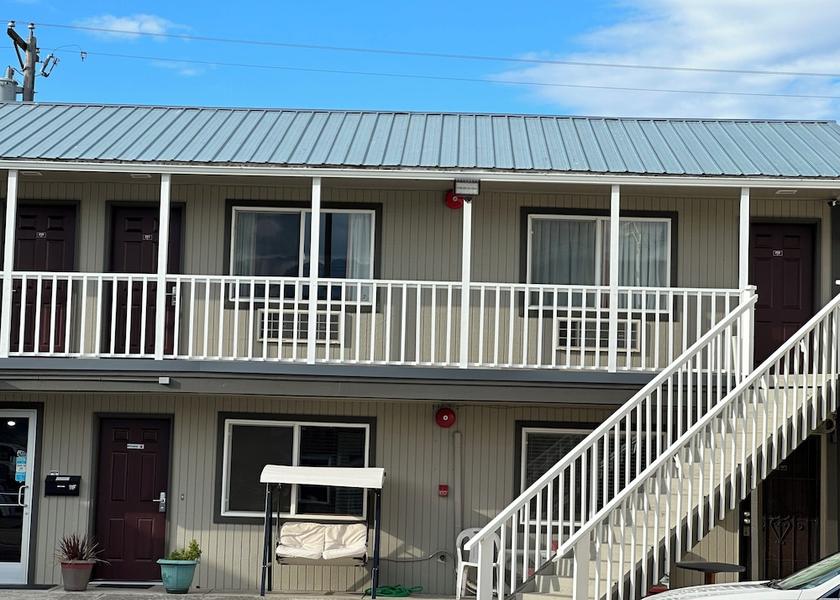 Washington Port Angeles Exterior Detail