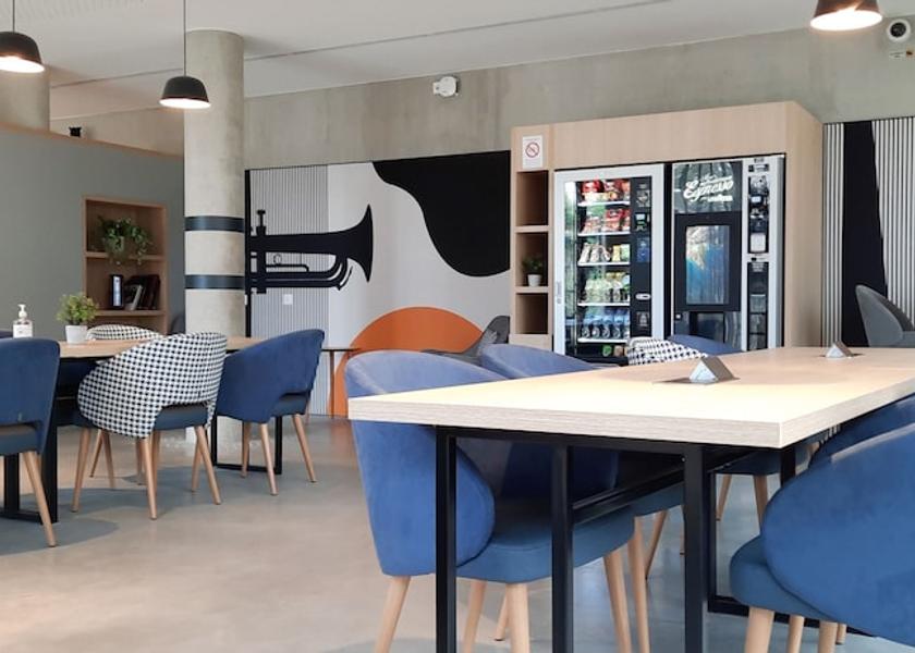 Occitanie Blagnac Lobby sitting area