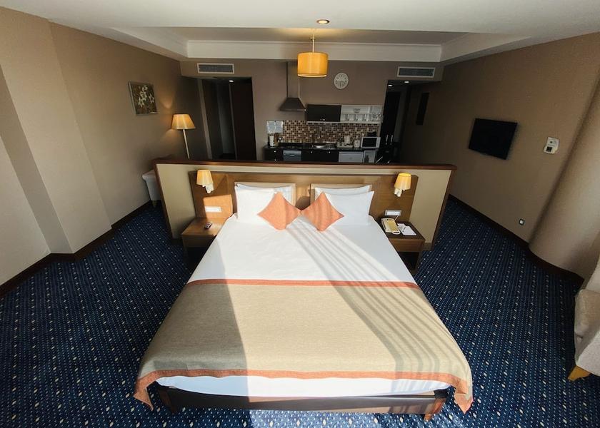  Baku Room