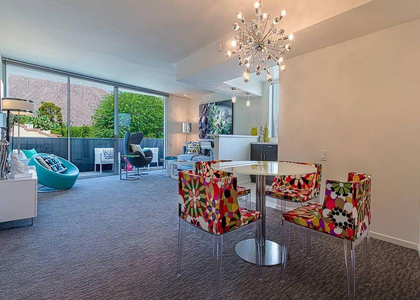 California Palm Springs Room