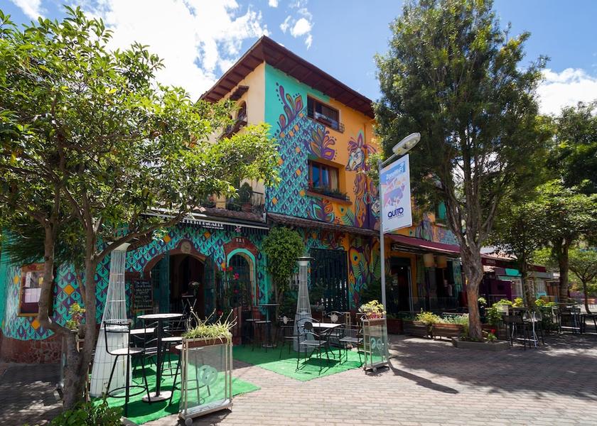 Pichincha Quito Facade