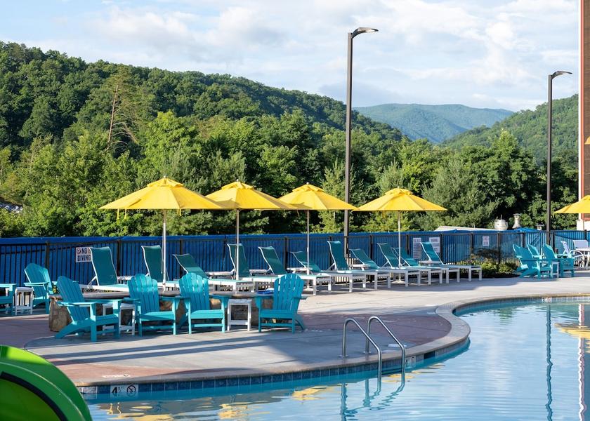 Tennessee Pigeon Forge Exterior Detail