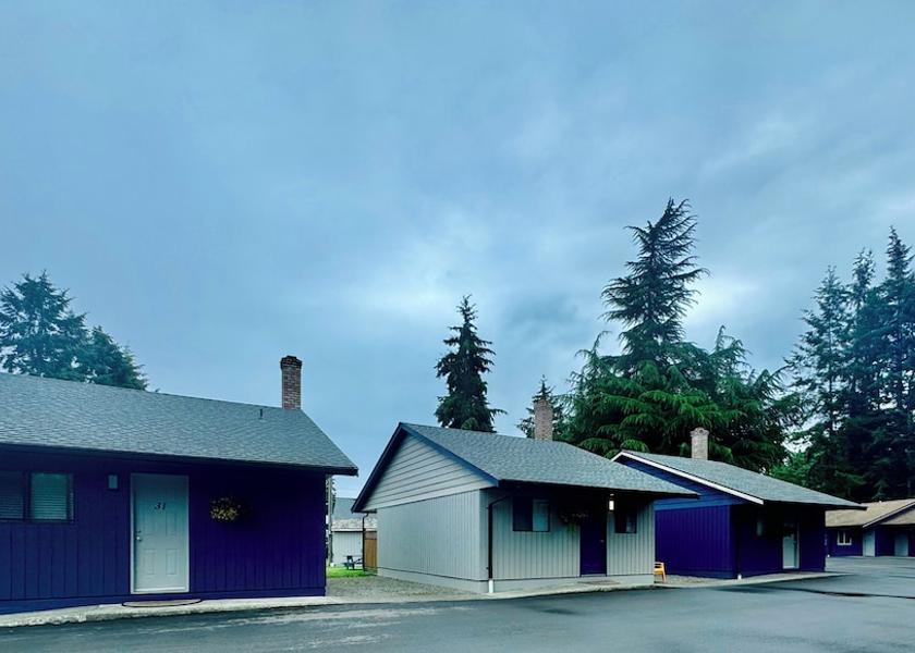 British Columbia Qualicum Beach Room