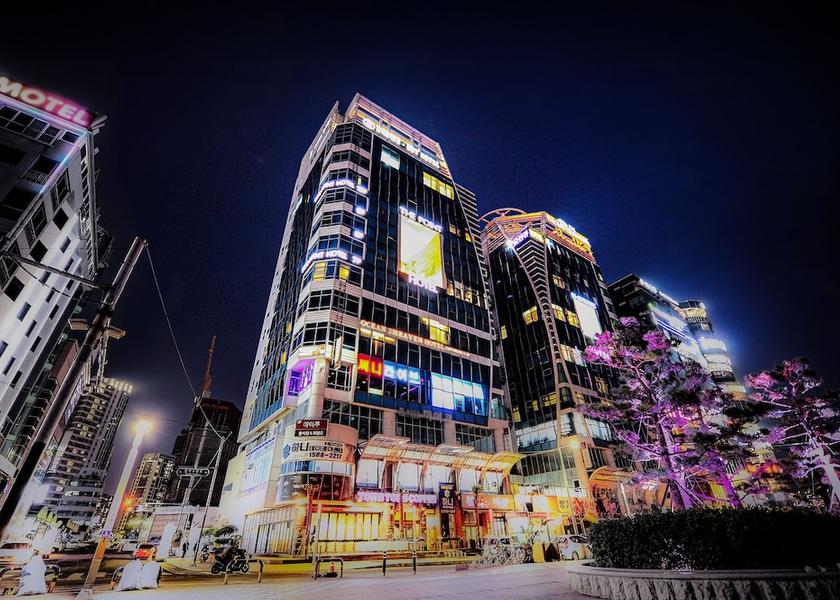  Busan Exterior Detail