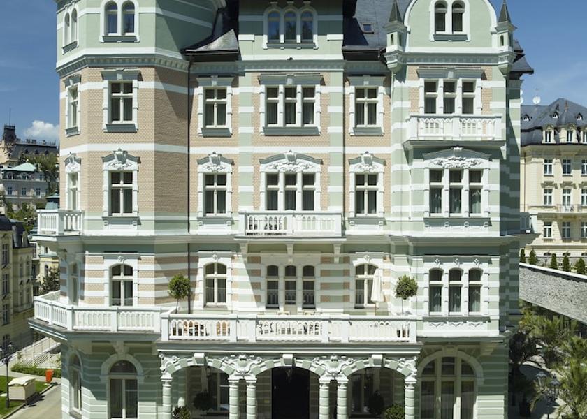 Karlovy Vary Region Karlovy Vary Property entrance