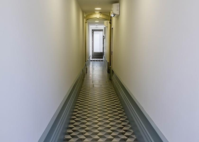 Porto Porto Interior Entrance