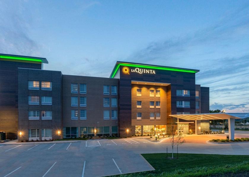 Iowa Altoona Primary image