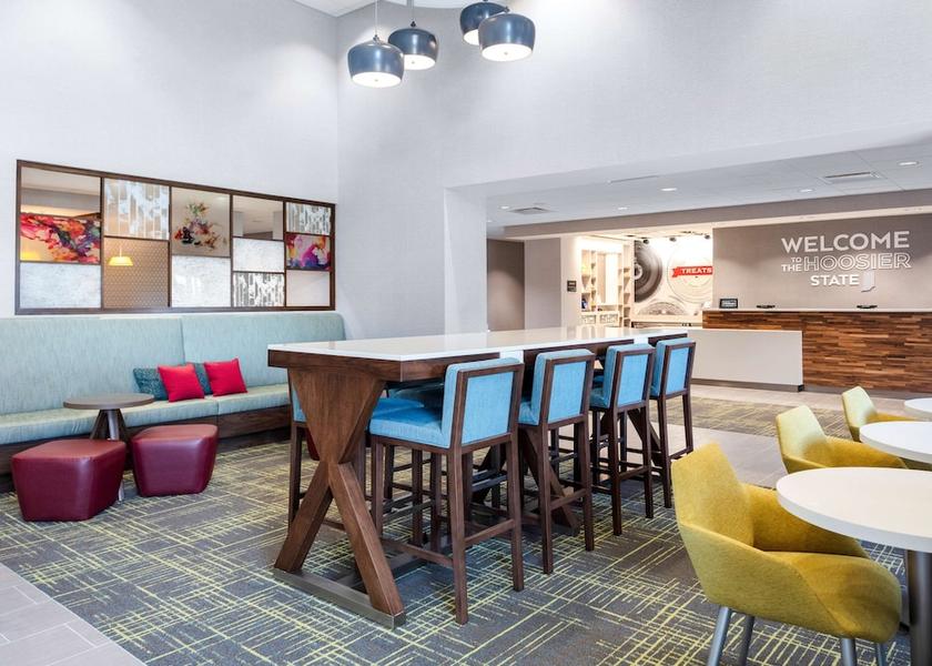 Colorado Avon Lobby