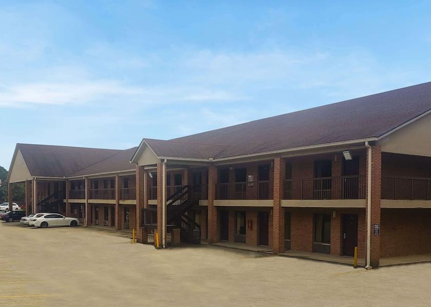 Georgia Marietta Exterior Detail