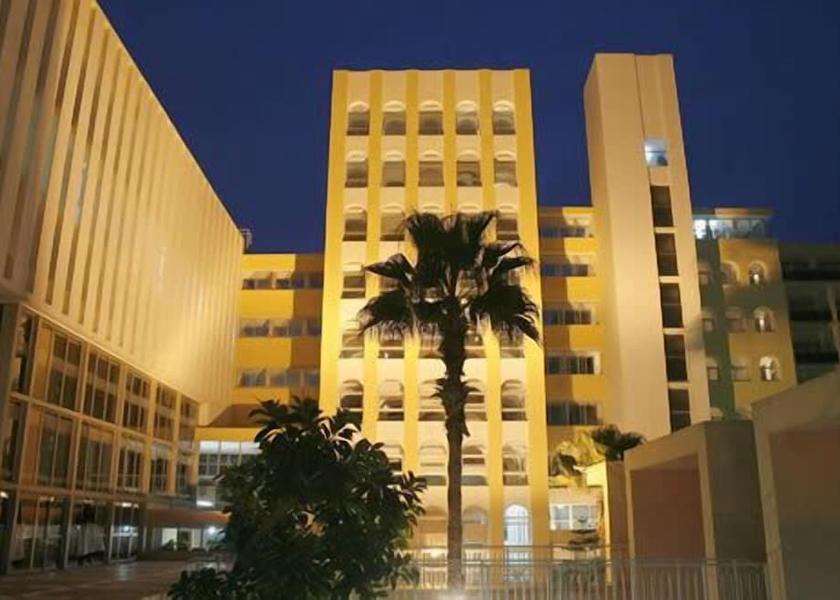  Algiers Front of property - evening/night