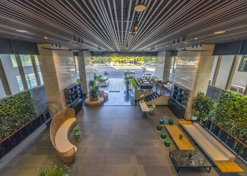Thua Thien-Hue Da Nang Lobby