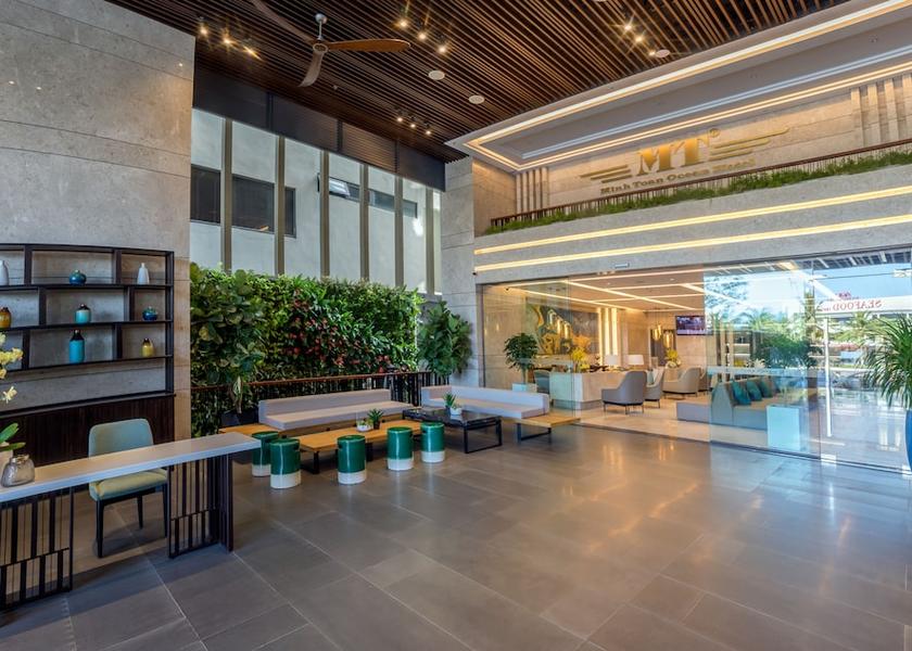 Thua Thien-Hue Da Nang Lobby