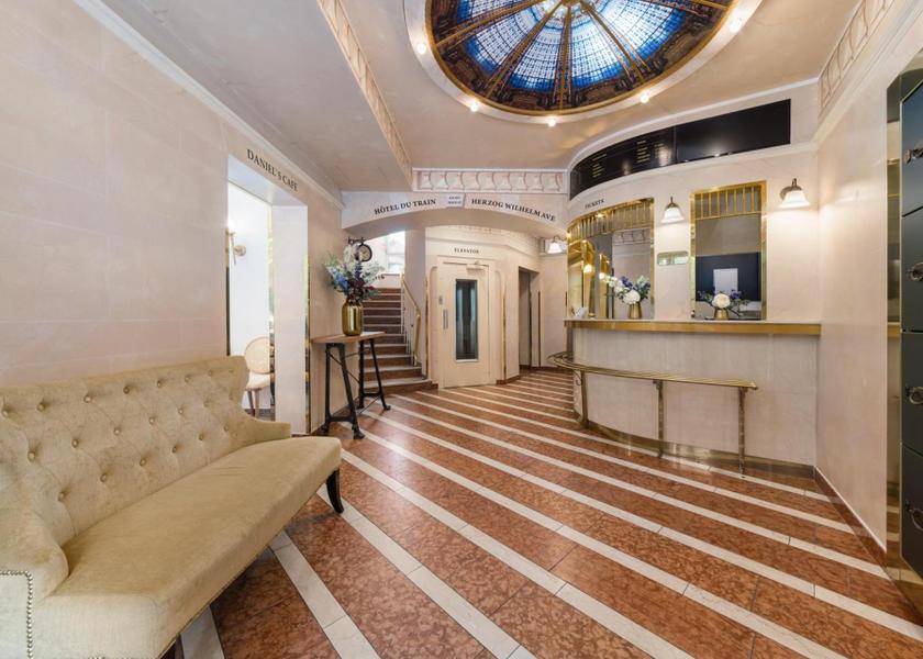 Bavaria Munich lobby