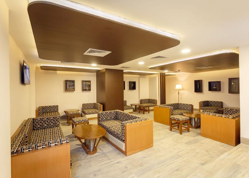 Bagmati Kathmandu Bar (on property)