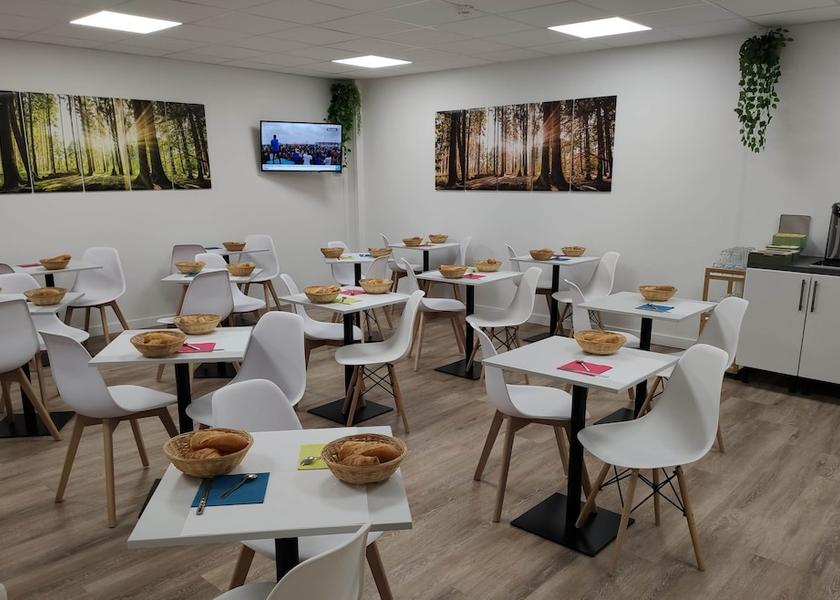 Brittany Vern-sur-Seiche Breakfast Area