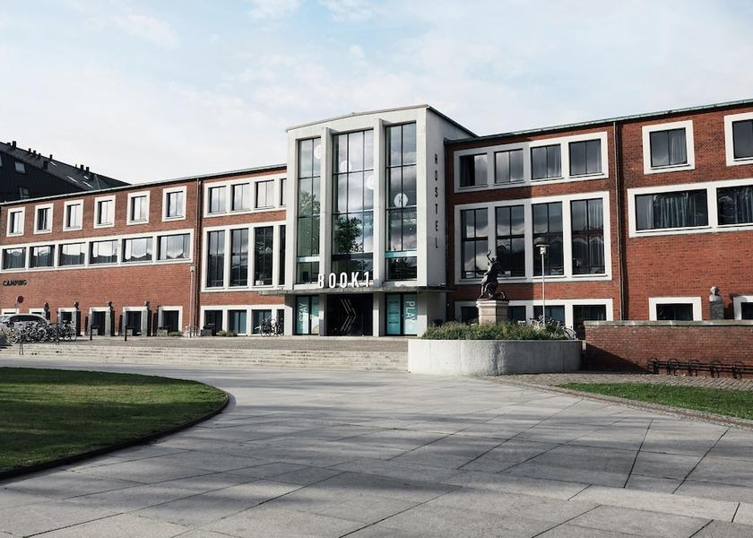 Midtjylland Aarhus Entrance