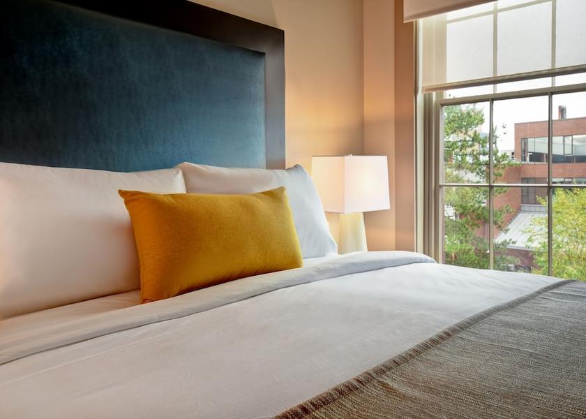 Maine Portland Room