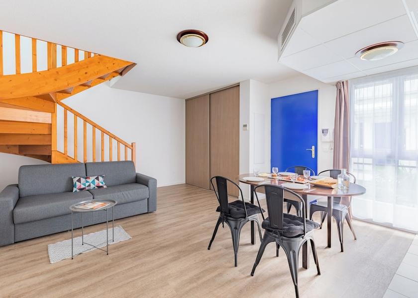Nouvelle-Aquitaine Pau Living area