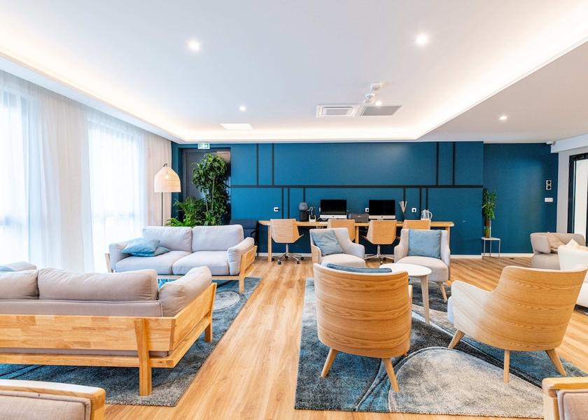 Auvergne-Rhone-Alpes Thoiry Lobby