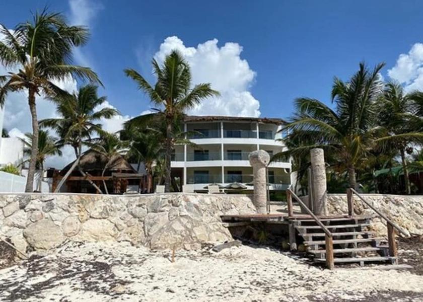 Quintana Roo Puerto Morelos Exterior Detail