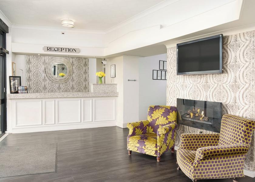 Wales Carmarthen Reception