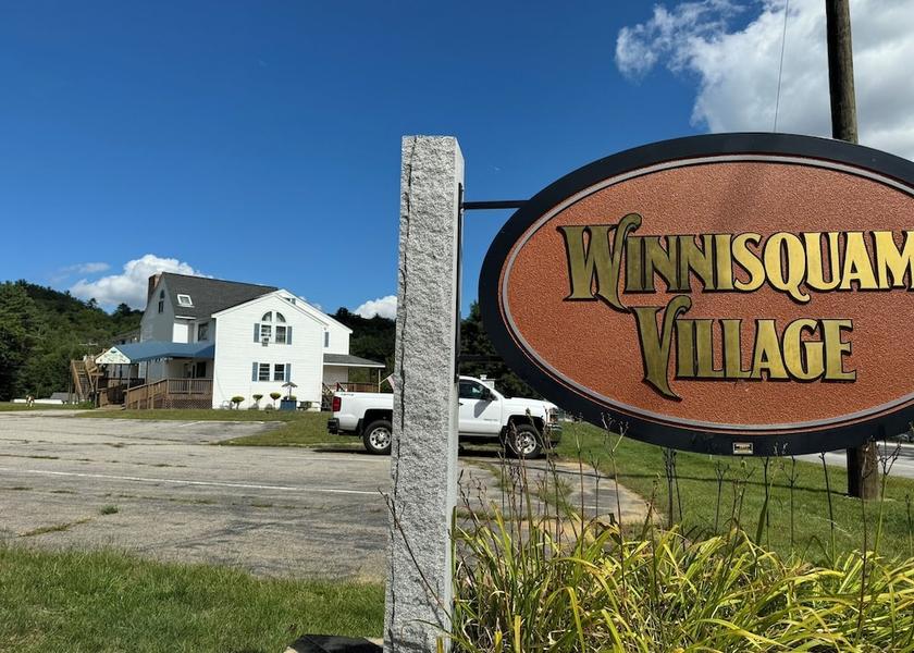 New Hampshire Tilton Facade