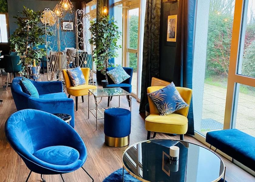 Hauts-de-France Coquelles Lobby