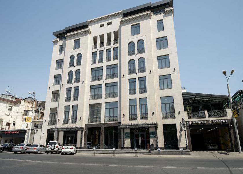  Yerevan Front of property