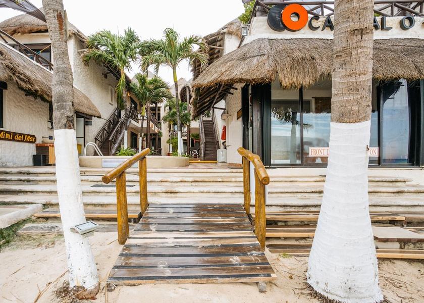 Quintana Roo Playa del Carmen Entrance