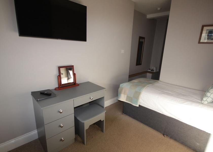 England Buckfastleigh Room