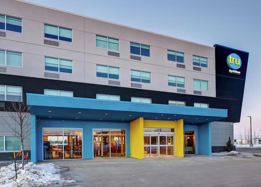 Alberta Edmonton Exterior
