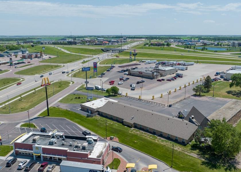 South Dakota Mitchell Facade