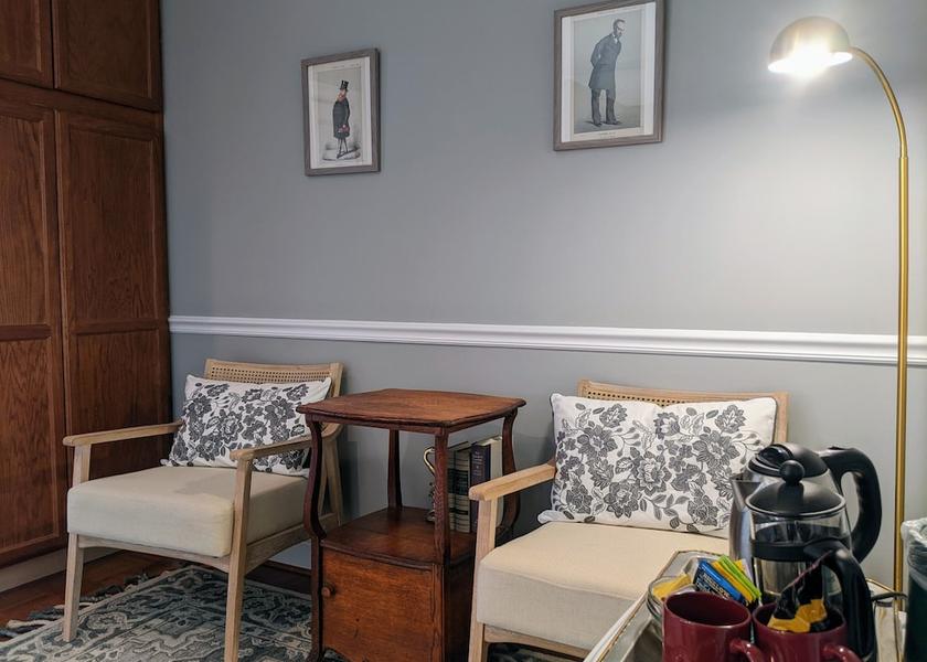 Connecticut Greenwich Room