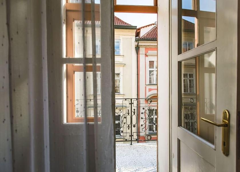  Prague Terrace/patio