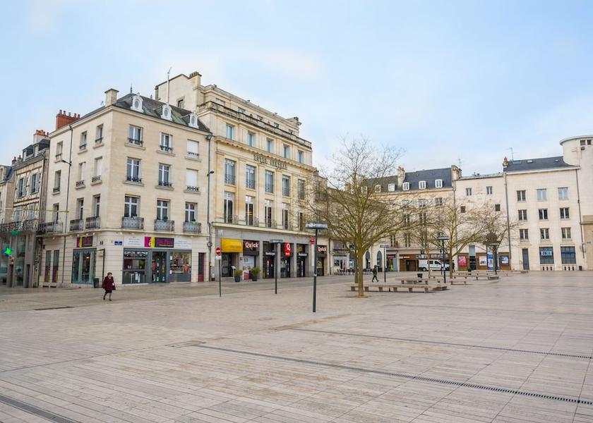 Nouvelle-Aquitaine Poitiers Facade