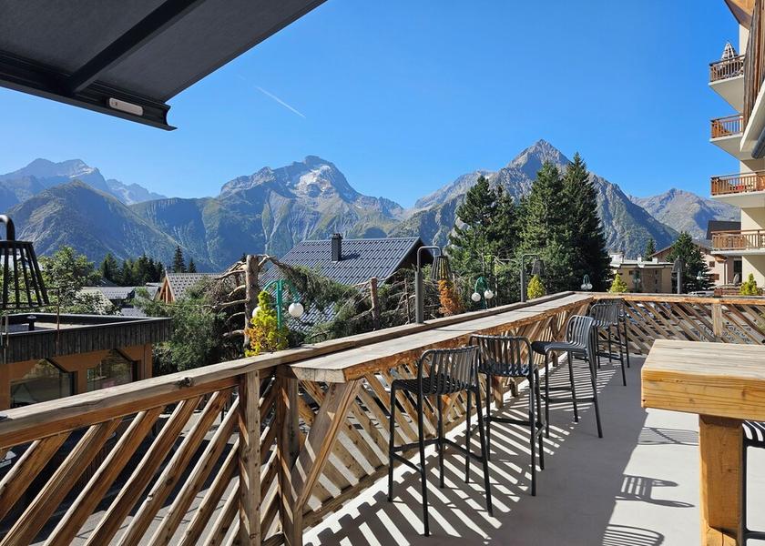 Auvergne-Rhone-Alpes Les Deux Alpes Porch