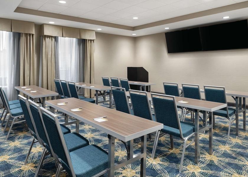 Illinois Champaign Meeting Room