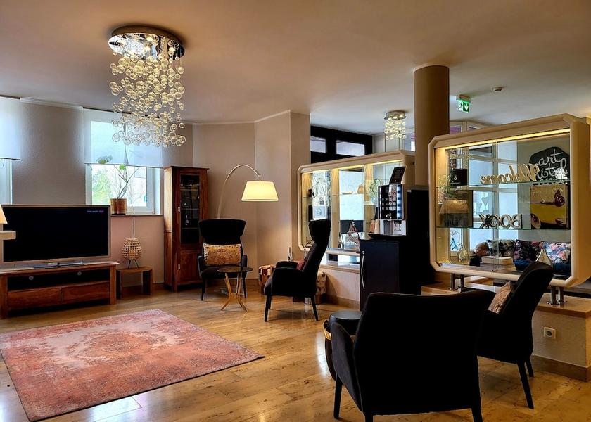 Bavaria Augsburg Lobby lounge