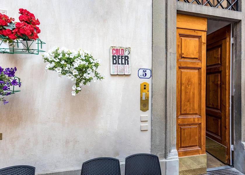 Tuscany Florence Entrance