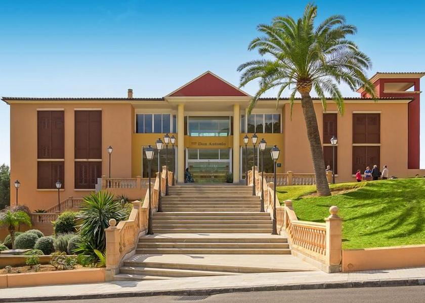 Balearic Islands Calvia Facade