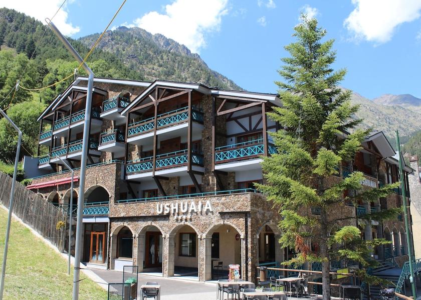 La Massana Arinsal Front of property