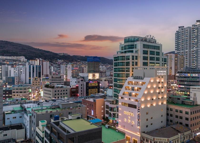  Busan Building design