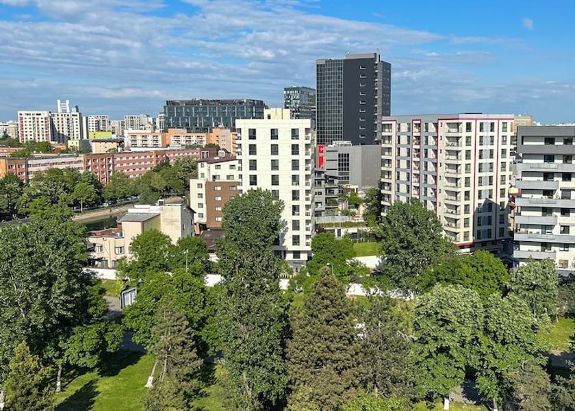  Bucharest Park view