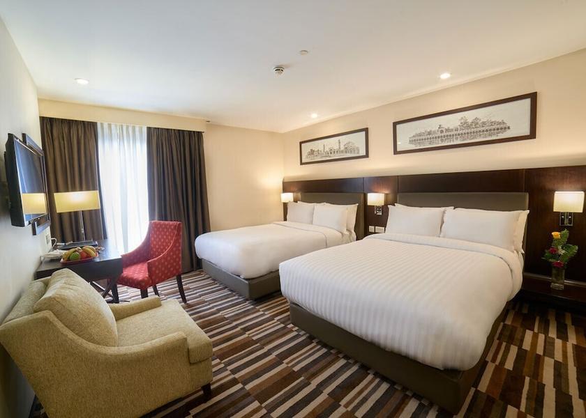  Lahore Room