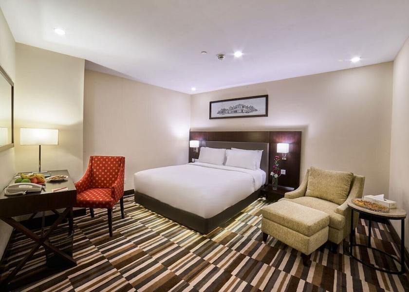  Lahore Room