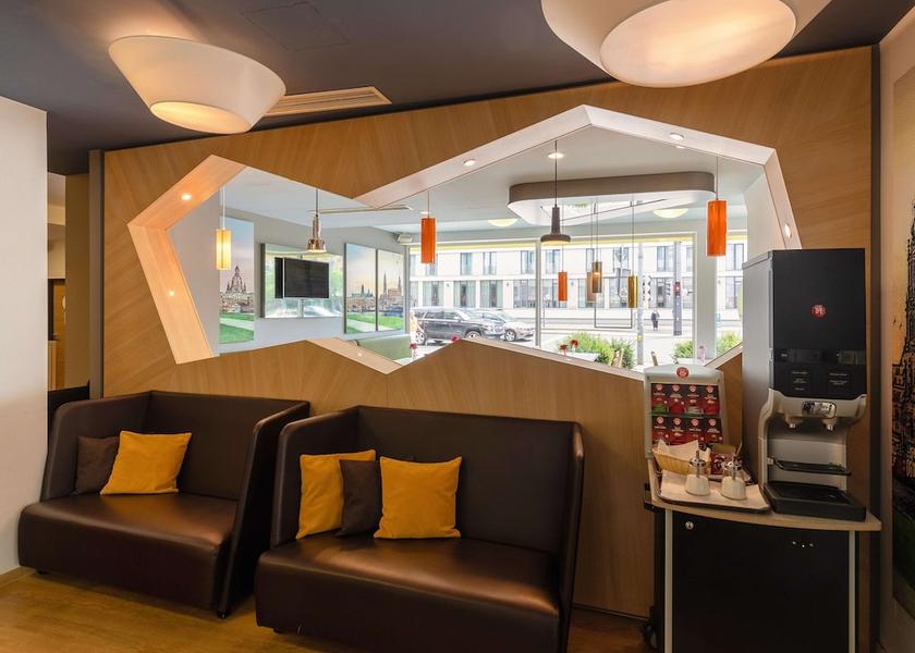 Saxony Dresden Lobby