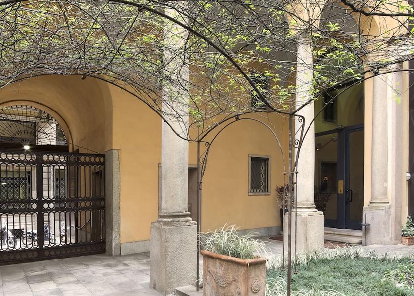 Lombardy Milan Terrace/patio