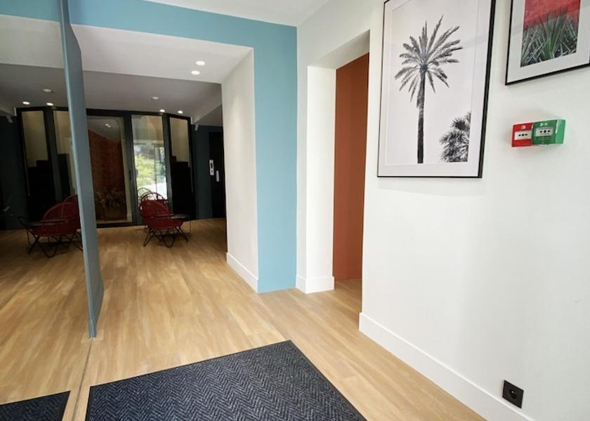 Provence - Alpes - Cote d'Azur Cannes Interior Entrance