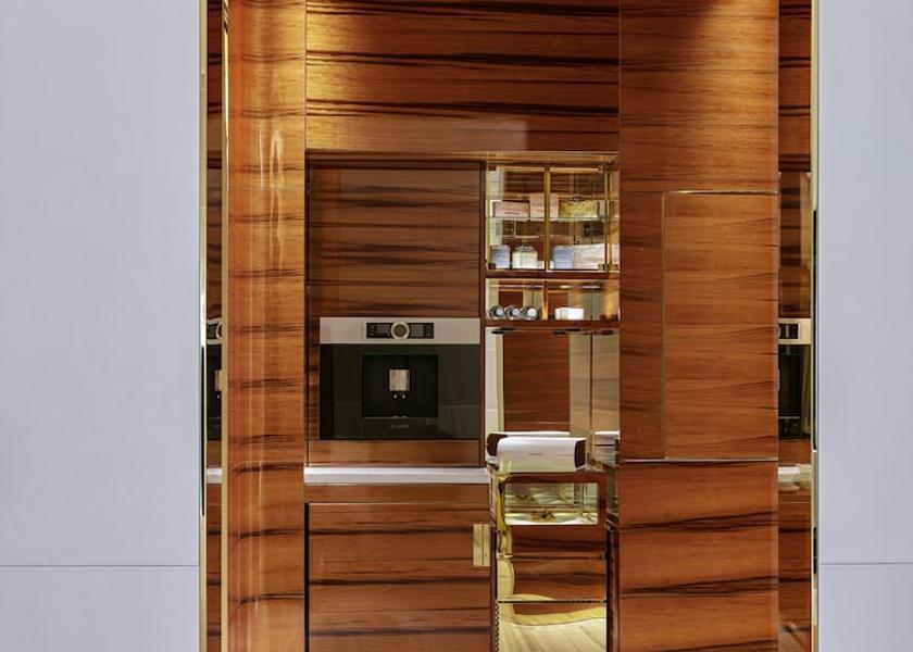  Doha Room