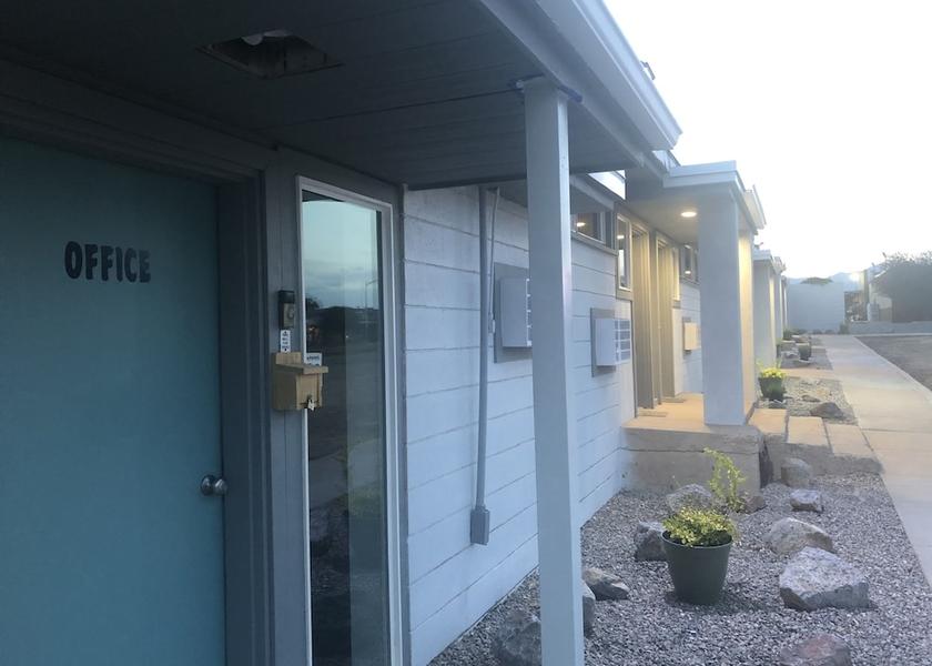 Utah Blanding Entrance